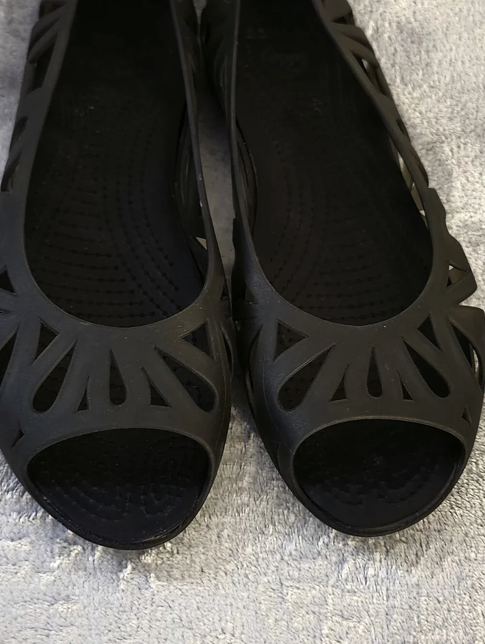 CROCS chic fashion